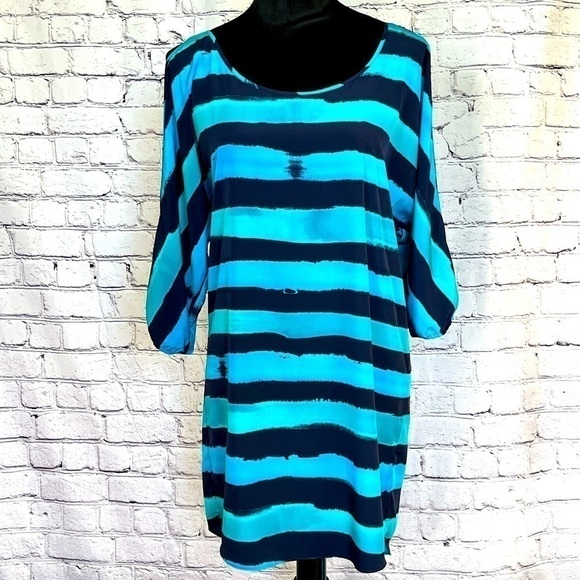 Express Striped Mini Shift Dress Blue Cold Shoulder Sleeve Size XS EUC - Picture 1 of 16